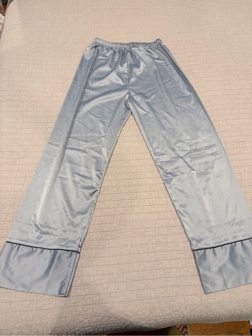 Source Unknown Light Blue Satin Pajama Pants